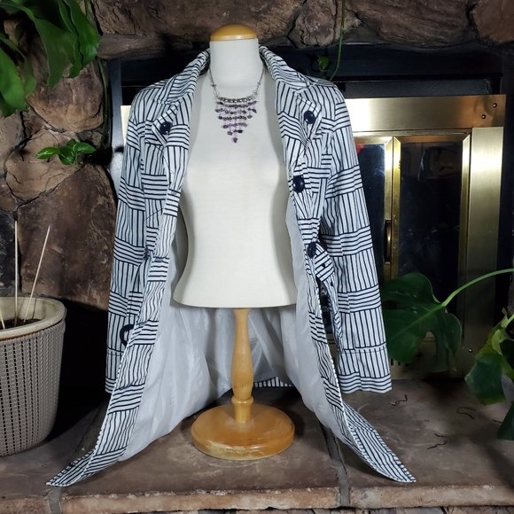 Vero Moda Jacket - Picture 2 of 11